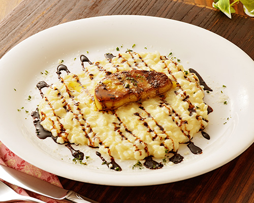 チーズリゾットフォアグラソテー添えバルサミコソース